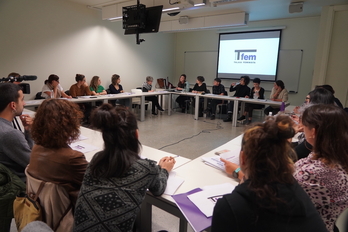 Talaia Feministaren behin betiko txostena aurkeztu dute Donostian.