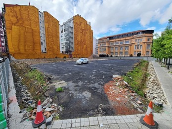 Solar donde Murias estaba construyendo la nueva sede del Obispado de Bilbo y la clínica de Mutualia.