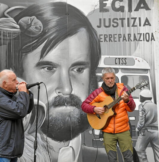 Acto en recuerdo de Mikel Zabalza, en Altza.