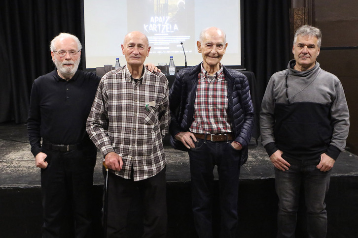 Xabier Amuriza, Alberto Gabikagojeaskoa, Josu Naberan y Ritxi Lizartza.