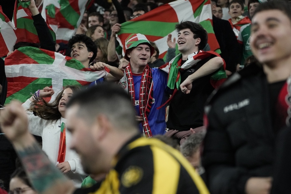 Baina jai giroak amaiera arte jarraitu du.