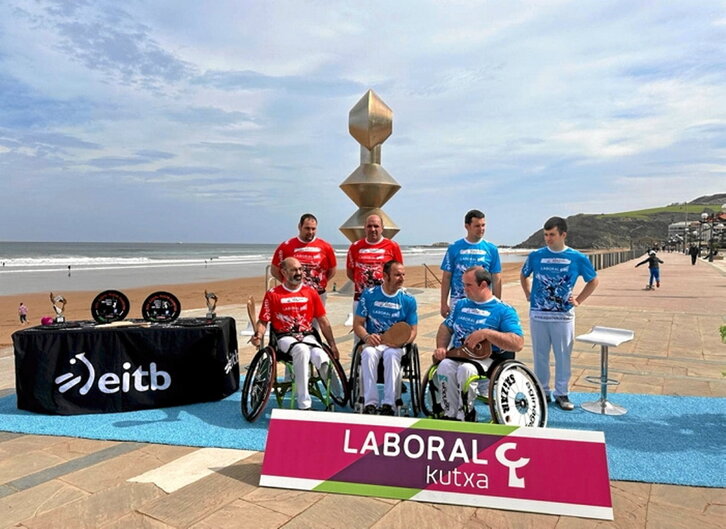 Igandeko finalistak, atzo, Zarautzen.