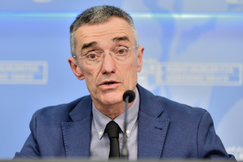 Jonan Fernández, en la presentación de los datos de solicitudes para el Programa Emantzipa.