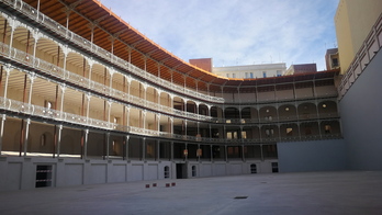 El frontón Beti Jai de Madrid se ha reabierto este jueves tras un siglo del último partido.