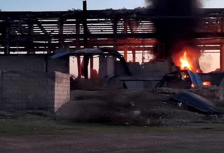 Israelgo Armadak Alepo inguruan eginiko eraso bat, artxiboko irudian.