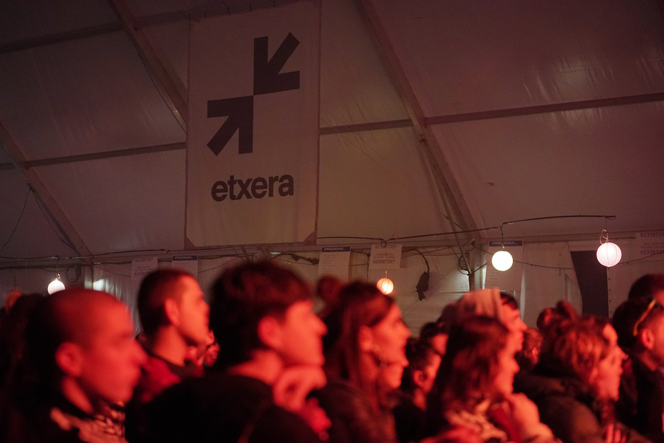 Presoak ere gogoan izan dituzte ekitaldi nagusian, bereziki Galder Barbado eta Aitor Zelaia gazteak. Presoak ere gogoan izan dituzte ekitaldi nagusian, bereziki Galder Barbado eta Aitor Zelaia gazteak.