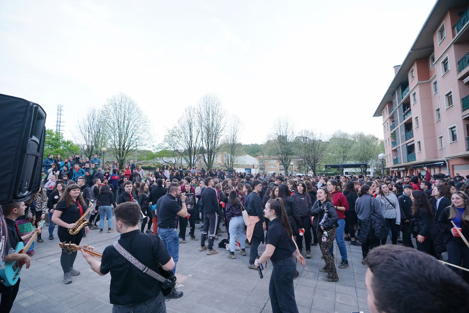 Animazorik ez da falta izan Lezoko kaleetan. Animazorik ez da falta izan Lezoko kaleetan.