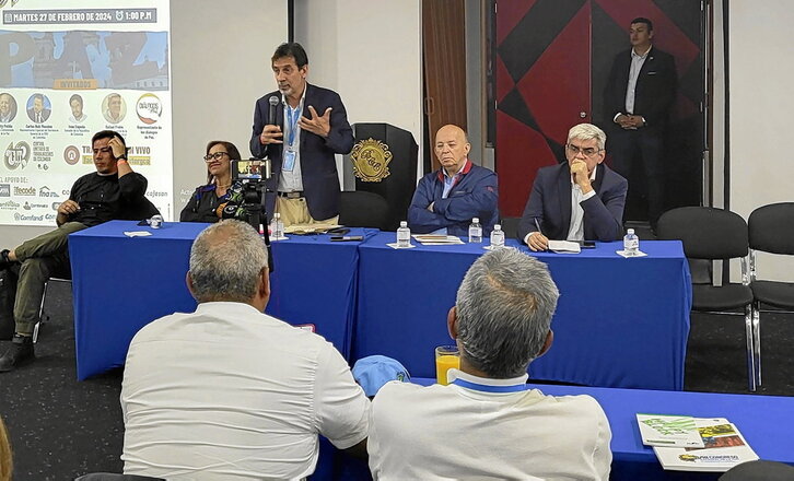 Imagen del Foro Nacional e Internacional por la Paz recientemente celebrado en Bogotá.