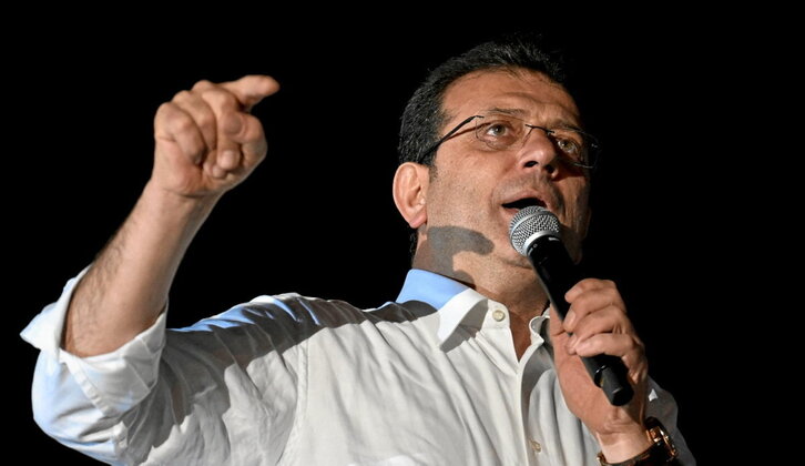 El alcalde de Estambul, Ekrem Imamoglu, pasa a ser el favorito de cara a las presidenciales.