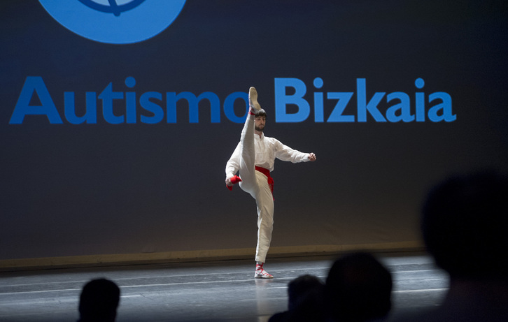 Apnabi elkarteak antolatutako ekitaldi bat, artxiboko irudian.