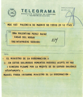 Manuel Fraga Iribarne garaiko barne ministroak doluminak helarazi zizkion Suarezen familiari.