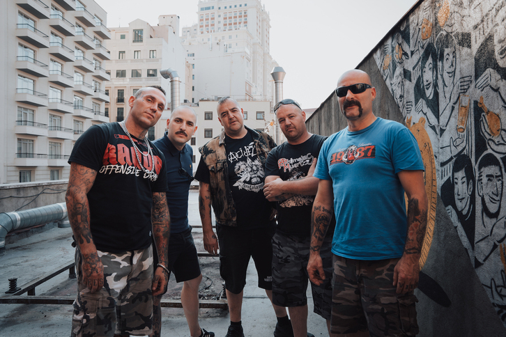 Integrantes de Non Servium.