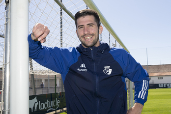 Jesús Areso se ha hecho con el lateral derecho de Osasuna.