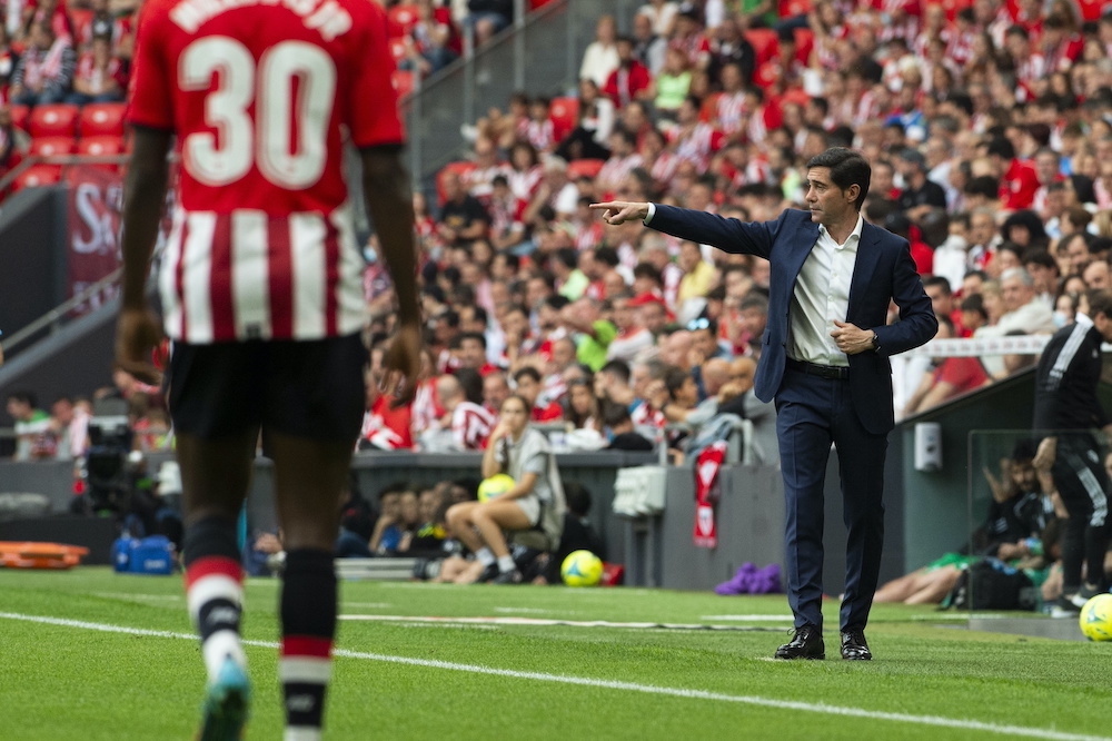 Marcelinok talde zuri-gorria zuzendu zuen orain dela urte pare bat. (Monika DEL VALLE / FOKU)