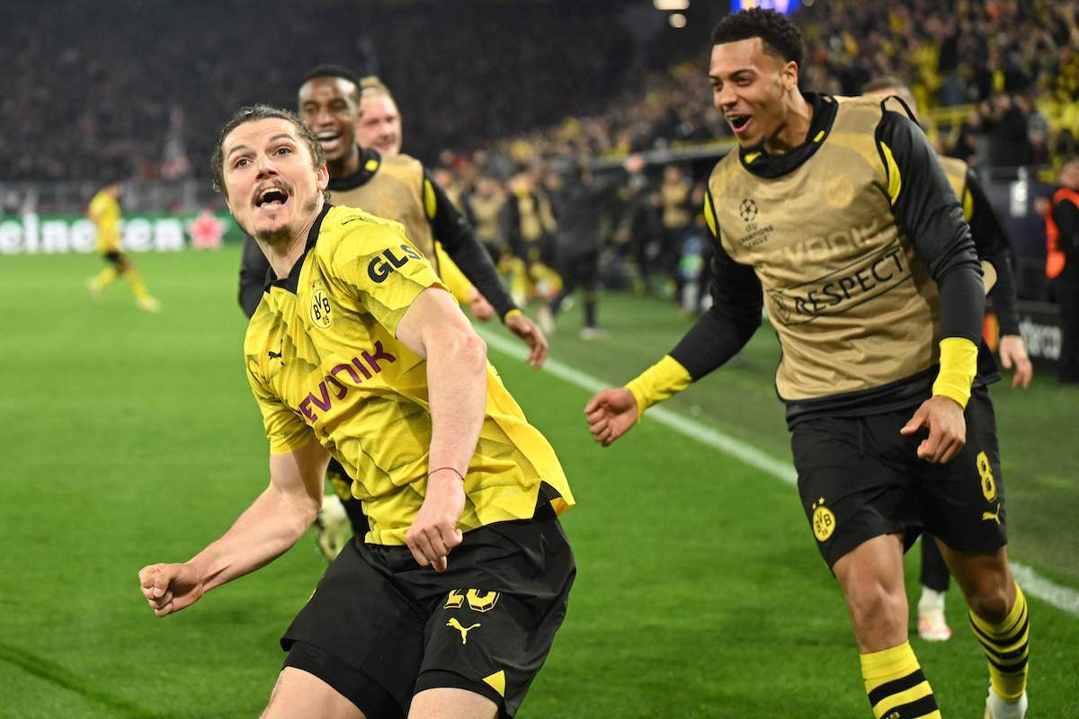 Marcel Sabitzer celebra el 4-2 del Dortmund ante el Atlético. (Ina FASSBENDER/AFP)