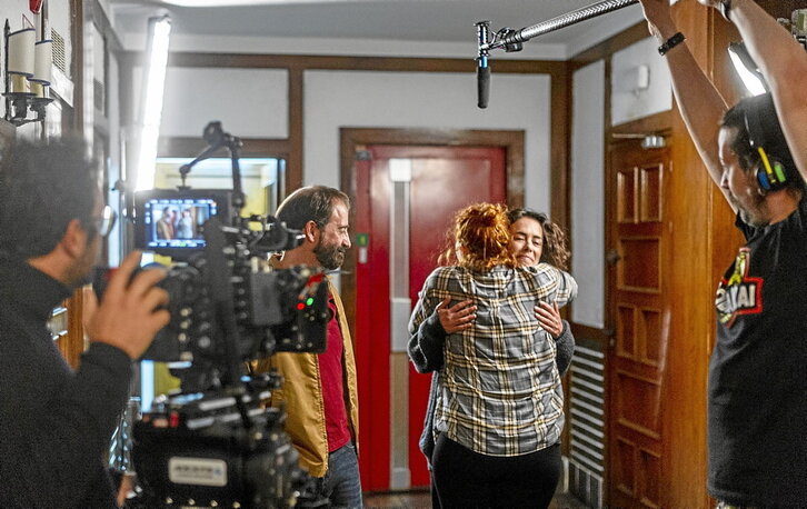 Un momento del rodaje de «Nina», la película de Andrea Jaurrieta protagonizada por Patricia López Arnaiz.