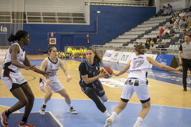 IDK Euskotrenek play-offetan egoteko askoz aukera handiagoa dauka Lointek Gernika Bizkaiak baino.