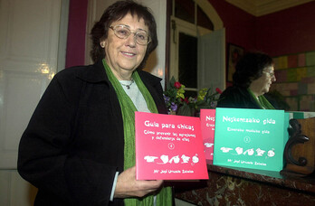 Maria Jose Urruzola, Alderdi Feministaren presidentea eta indarkeria sexistaren aurkako hainbat gidaren egilea.