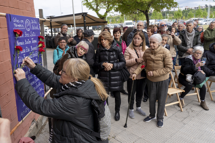 Bienvenida popular a las nuevas calles. 