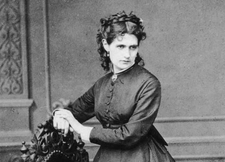 Morisot, pintora clave en el Impresionismo aunque menos reconocida que otros autores masculinos.