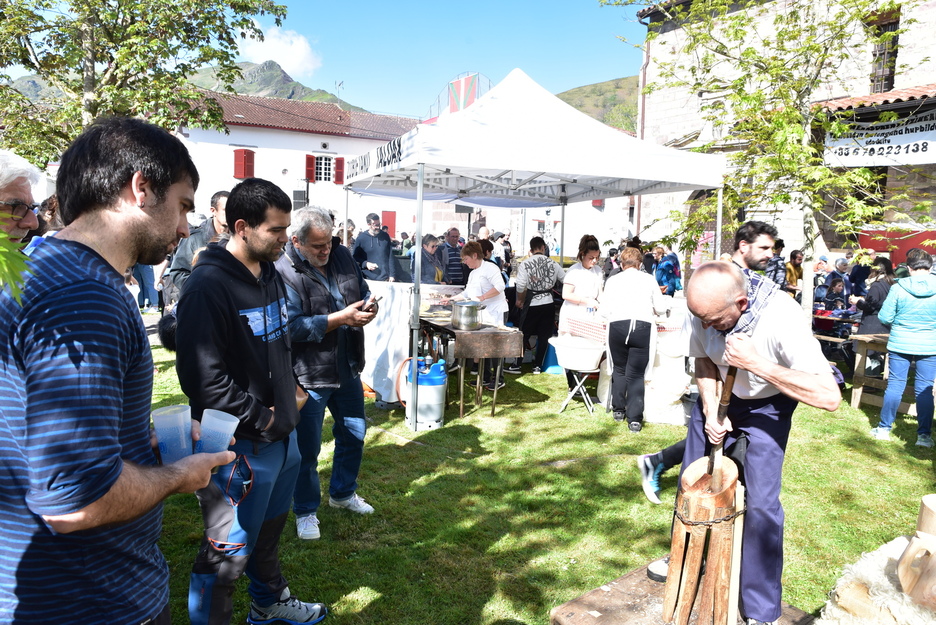 Sukaldeak eta esku-lanek ez dute huts egin.