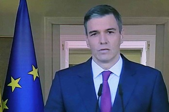 Así ha comparecido Pedro Sánchez ante las cámaras.