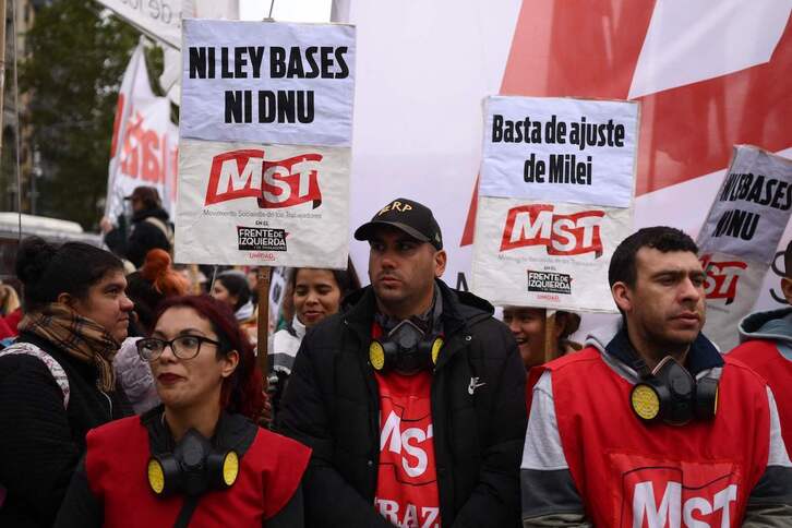 Protestas en Buenos Aires coincidiendo con el debate en la Cámara de Diputados.