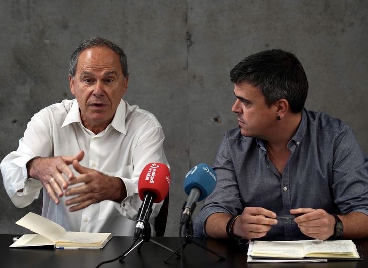 Agustín Aizpuru e Iñigo Hernando, alcaldes de Usansolo y Galdakao, han informado del proceso.