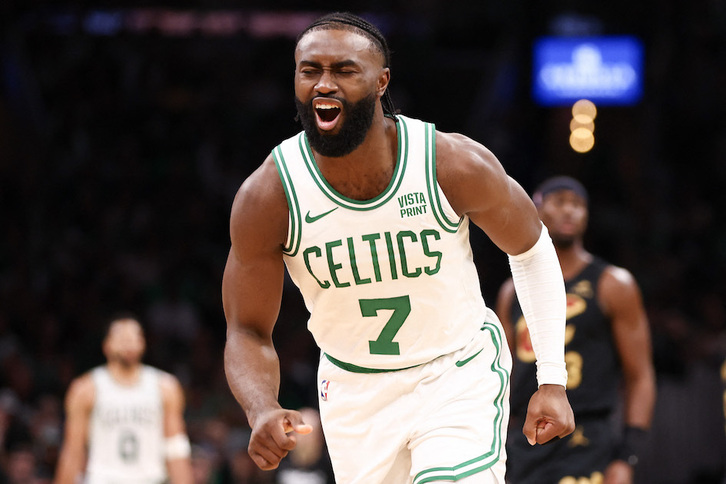 Euforia de un Jaylen Brown líder de la anotación de los Celtics.