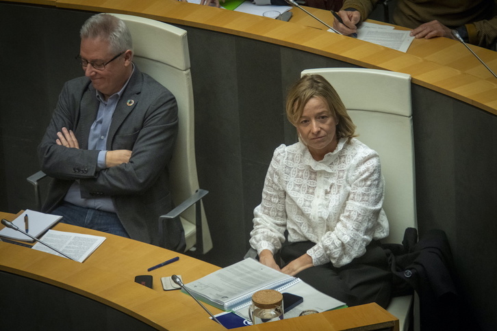 José Ignacio Asensio (PSE) y Eider Mendoza (PNV), en un pleno anterior de las Juntas.