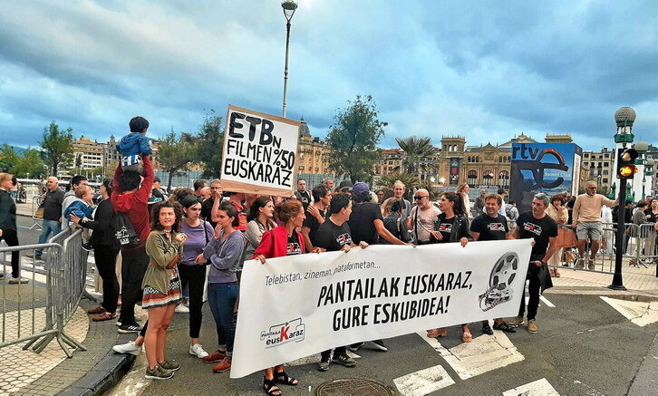 Pantailak Euskarazen mobilizazioa, 2022ko Zinemaldian.