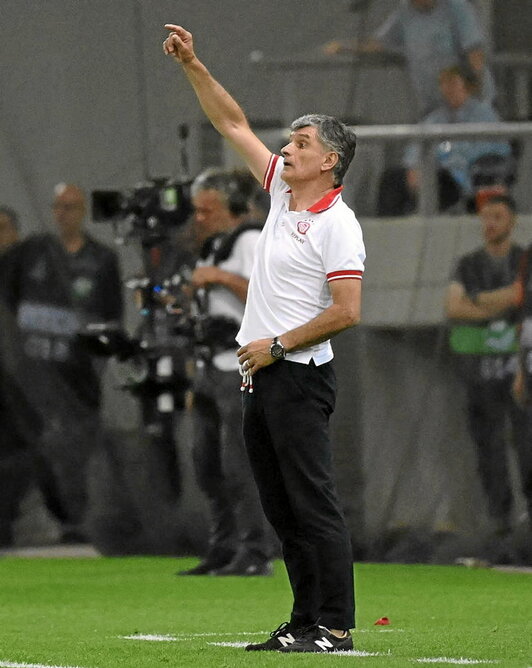 Alonso mantiene intactas sus opciones de triplete.