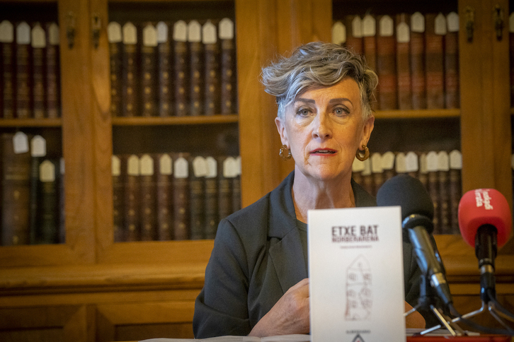 Yolanda Arrieta, ostiral honetako aurkezpenean.