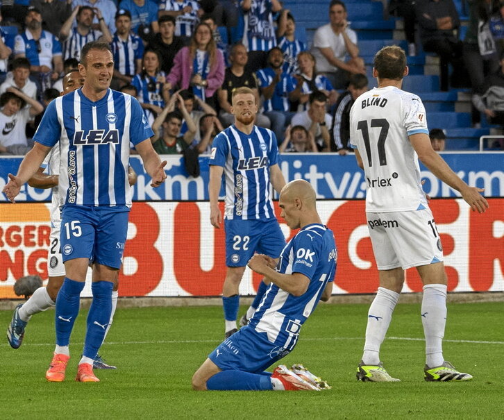 Guridi celebra su primer gol. Después haría doblete en el descuento.