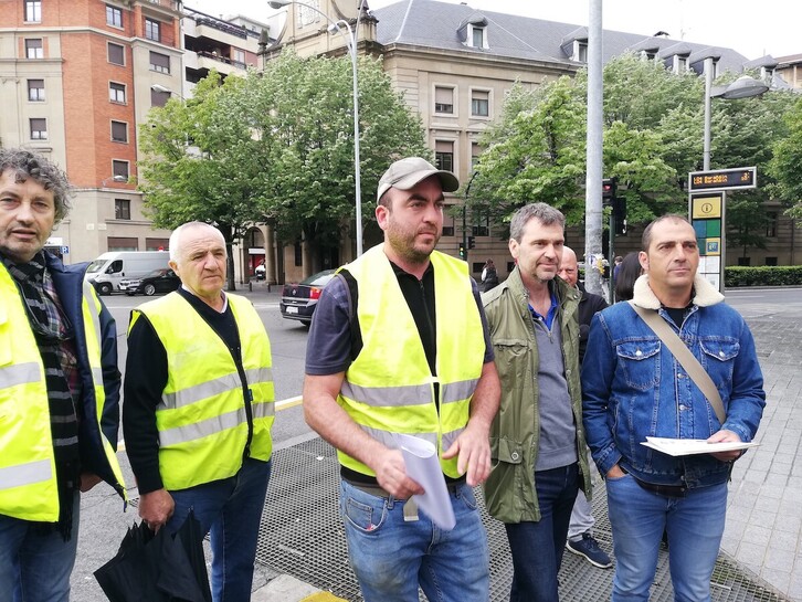 Representantes de Semilla y Belarra han anunciado que agricultores realizarán cortes en los pasos de la muga el 3 de junio.
