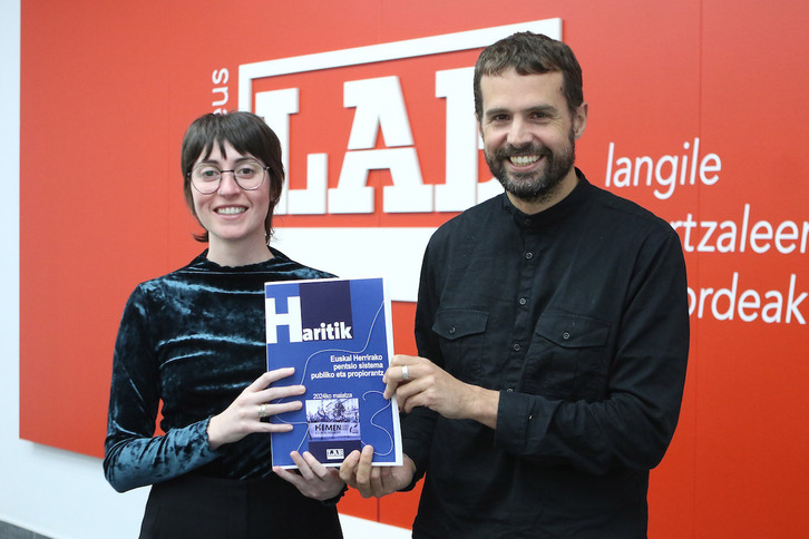 Amanda Verronek eta Igor Arroyok LABen pentsio-sistema publiko eta propio baterako proposamenak aurkeztu dituzte.