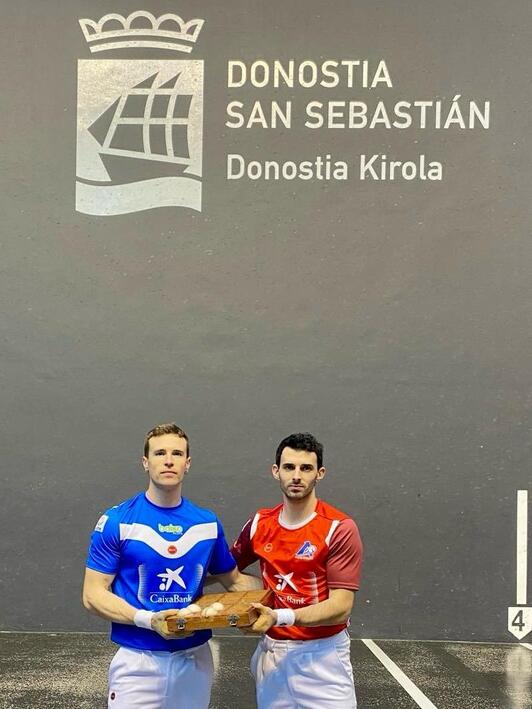 Artola eta Altunak gustura amaitu dute saskian topatutakoarekin.