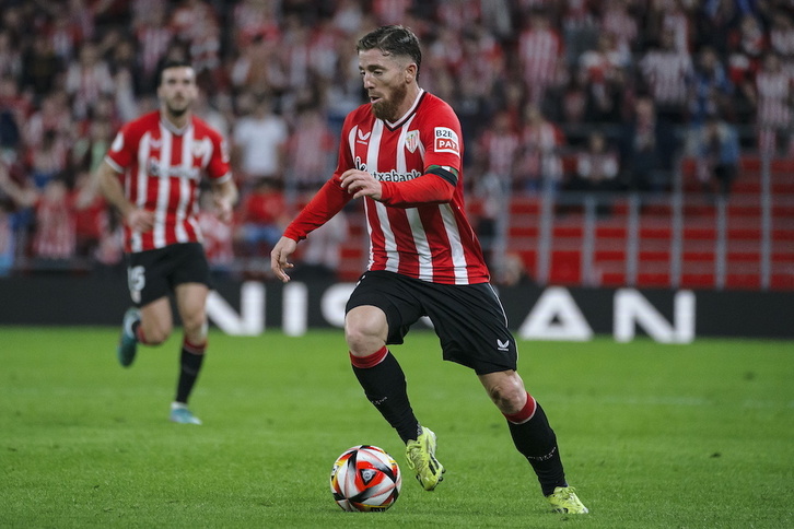 Iker Muniain hamaikakoan izan zen Osasunaren aurkako derbian.