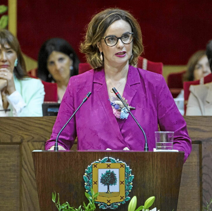 La diputada general de Bizkaia, Elixabete Etxanobe, en las Juntas.