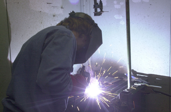 Bizkaiko Enplegu Atarian zabalduko dute «laster» izen ematea.