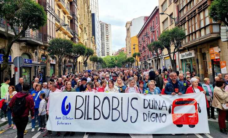 Movilización vecinal por una reestructuración de las líneas de Bilbobus que satisfaga las necesidades de todos los barrios. 