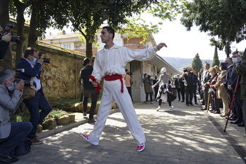 Inauguración en marzo de 2022 de unas placas en las paredes del cementerio donde se llevaron a cabo fusilamientos.
