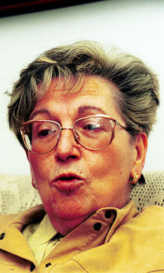 Karmele Esnal, 1999an GARAn egindako elkarrizketa batean.