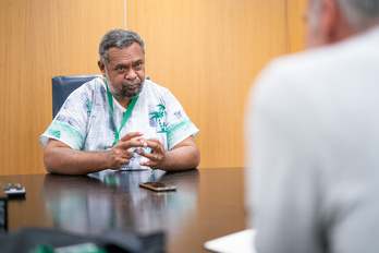 Mickaël Forrest Vicepresidente segundo del Gobierno de Kanaky-Nueva Caledonia