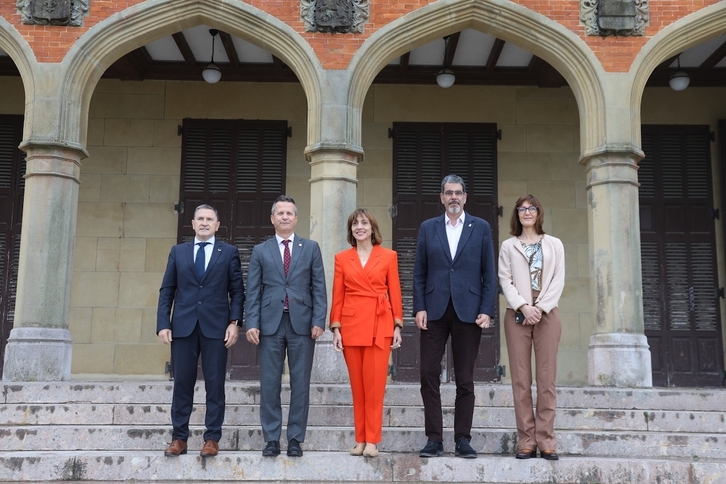 Ricardo Echepareren omenezko konferentzia aurkeztu dute EHUren Udako Ikastaroek.