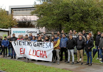 Protesta organziada el pasado mes de noviembre en las oficinas de Zamudio.