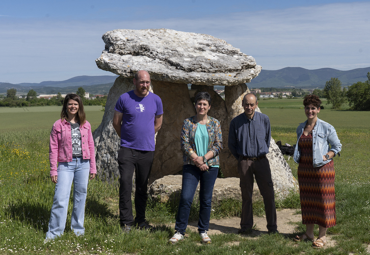 Agurainen eta Iruñean EH Bilduk lehen sektoreko ustiategi txikiak babestearen alde egin du.