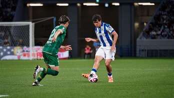 Jon Mikel Aramburu ha disputado 15 partidos con el primer equipo esta temporada.