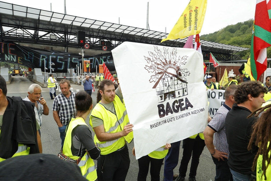 Agricultores guipuzcoanos de Bagea.