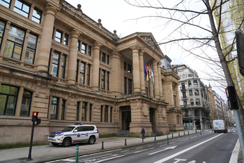 Los hechos están siendo enjuiciados en la Audiencia de Gipuzkoa.